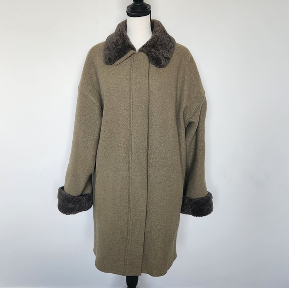 Hilary Radley Olive Green 100% Wool Women's Coat Faux Fur Collar Cuffs size 10 - Picture 1 of 16